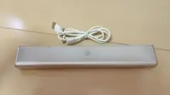 人感センサーLEDライト USB充電式　ケーブル付き