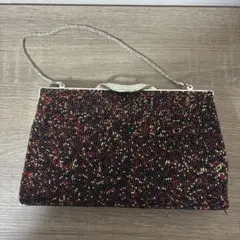 ビーズ刺繍　クラッチバック