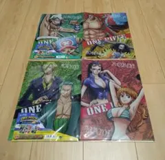 ONE PIECE クリアファイル 2点4枚セット