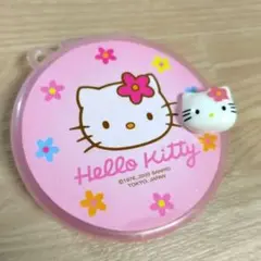 HELLO KITTY 裁縫セットケースとボタン 2003年製