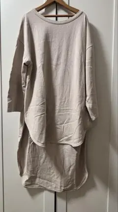 【Audrey and John Wad】バックロング長袖Tシャツ