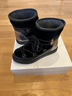 モンクレール ブーツ