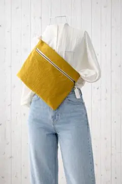 Item thumbnail for item 7d8025e2-f5c7-4756-95bc-bcfdd5a8533d