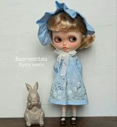 ブライス　アウトフィット　水色　刺繍　ワンピース　ボンネット　セット