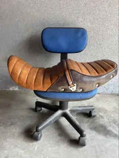 【極美品】特注大川タックロールシート　ゼファー400のサムネイル