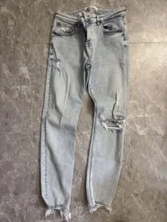 ライトブルー ダメージ加工 スキニーデニム