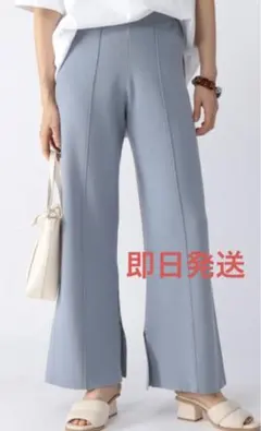 フレアパンツ カジュアルパンツ