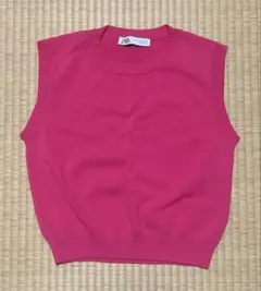 ZARA ニットノースリーブ（Sサイズ）