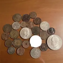 5kg 外国コインまとめて硬貨古銭貨幣大量 - メルカリ