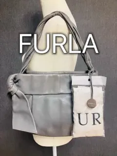 フルラ　FURLA トートバッグ　レザー
