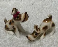 アールデコ後期のヴィンテージ陶器の犬の置物（1940年頃）
