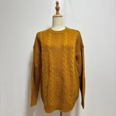 ユニクロUNIQLO ケーブル編みニットセーター（L）マスタード系　ウール混
