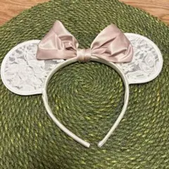 ディズニー　レースカチューシャ　ホワイト　白　ピンクリボン