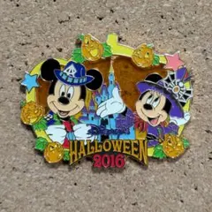 新品未使用　ディズニーハロウィン　2006年　ピンバッジセット 東京ディズニーランド ハロウィーン2006 ピンバッジ【まとめ買い対象