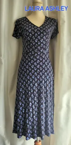 大変美品　LAURA ASHLEY　ジャージワンピース　春夏物