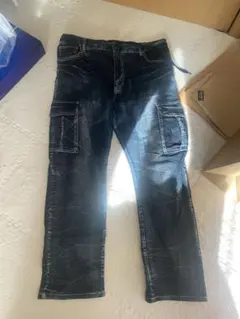 【値下げ中】メンズ ブラックカーゴデニムパンツ