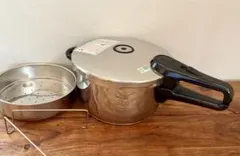 フィスラー Fissler 圧力鍋 ニュー ビタクイック4.5Lのサムネイル