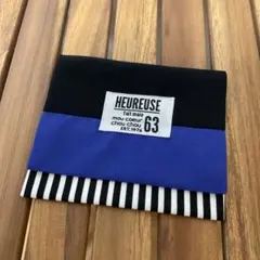 4203【2点100円、3点200円引き】シンプル移動ポケット