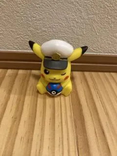 か*い様 ピカチュウ　フィギュア　ポケモン