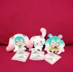 初音ミク×シナモロール　マスコット 桜Ver.３種セット！