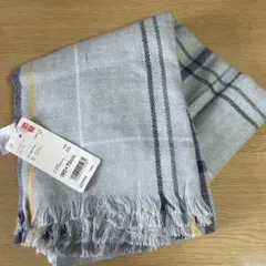 ユニクロ　ライトグレー チェック柄 マフラー 180×70cm ストール