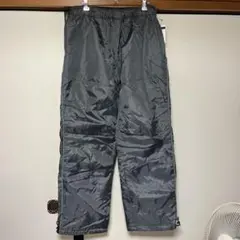 CUBIC MEASURE グレー カーゴパンツ　温かい　新品未使用