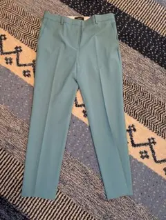 セオリーTheoryテーパードパンツ サイズ0
