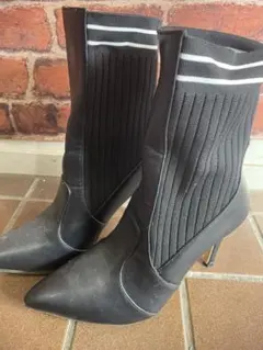 黒 ソックスブーツ