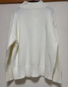 AZUL by moussy ホワイトリブ編みハイネックニットセーター