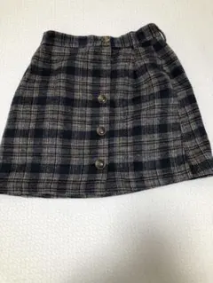 チェックスカート