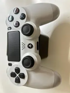 ホワイト DualShock 4 コントローラー