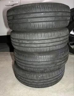 ②ボボブラジル様専用　195/60R17 4本 ヨコハマ　ブルーアースのサムネイル