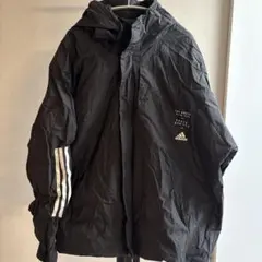 adidas ウィンドブレーカーフード付き　ナイロンジャケット
