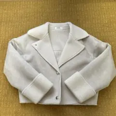 【美品】SNIDEL アイボリー ショート丈コート