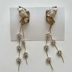 蝶々モチーフ ピアス［ウェディングにも普段使いにも！］