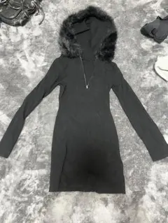 GRL ファーフードハーフジップニットワンピース M ブラック