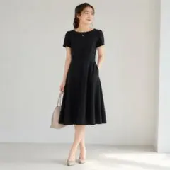 新品タグ付き　アナイ　上品　ウール　Aライン　ワンピース　ブラック　Mのサムネイル