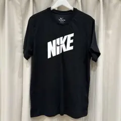NIKE Dri-FIT フィットネスTシャツ