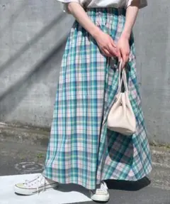 チェックスカート　LL