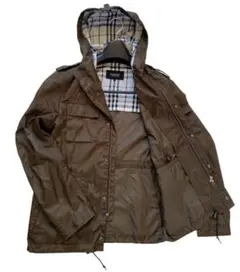 【BURBERRY BLACK LABEL】フード付ナイロンジャケット カーキ