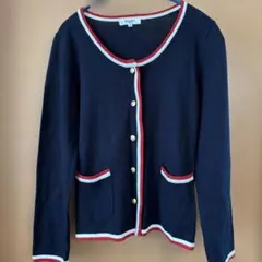 赤 カーディガン