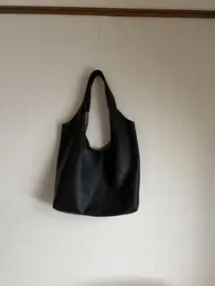 ブラックトートバッグ 合成皮革