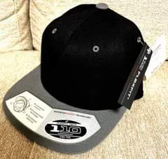 新品 FLEXFIT 110 キャップ ブラック グレーのサムネイル