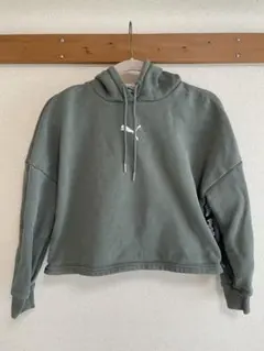 PUMA 緑色 フード付パーカー レディース Ｓサイズ