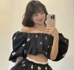 B. PRIMROSE PUFF TOP bibiy - メルカリ