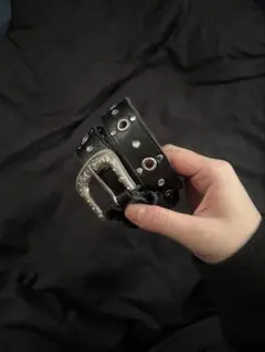 スタッズデザイン ブラックベルト