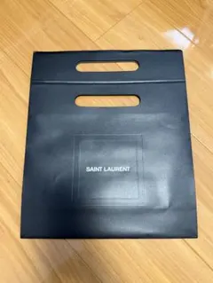 SAINT LAURENT ハンドル付きショッピングバッグ 黒 中型