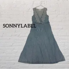 アーバンリサーチ サニーレーベル クロスデニム刺繍ワンピースのサムネイル