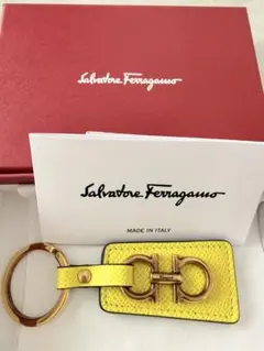 フェラガモ　キーリング