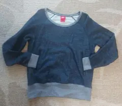 Nike ネイビー 裏地起毛カットソー　スウェット